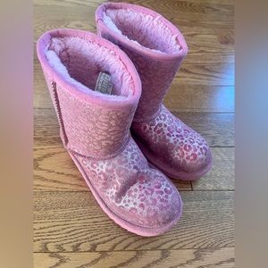 UGGs Kids Classic Pink Leopard Sparkly